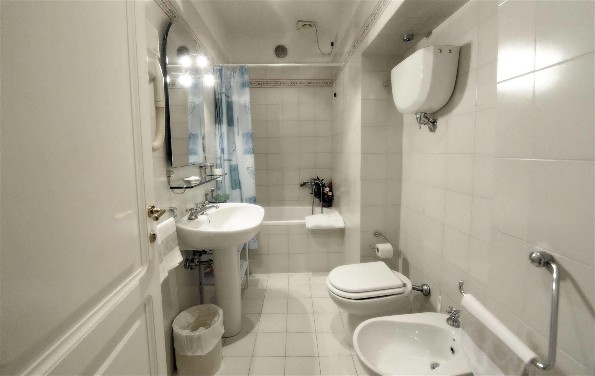 Hotel Villa Belvedere Сан-Джиминьяно Экстерьер фото